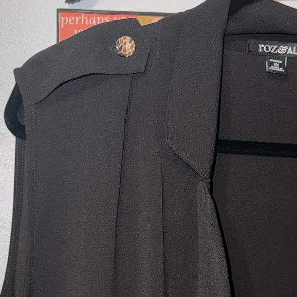 Cheetah Long Black Vest Open Sleeveless Cardigan - Picture 2 of 10